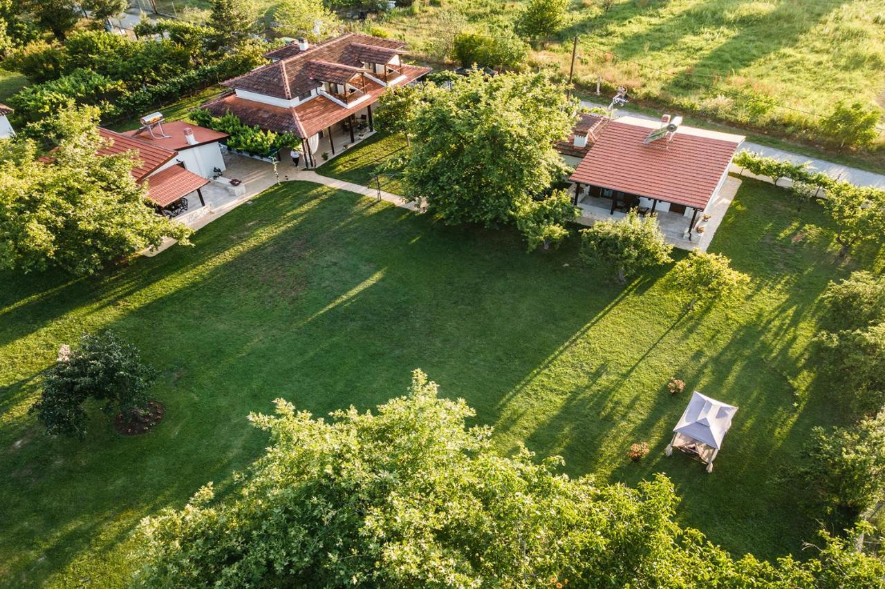 Villa La Varik 1 リトコロン エクステリア 写真